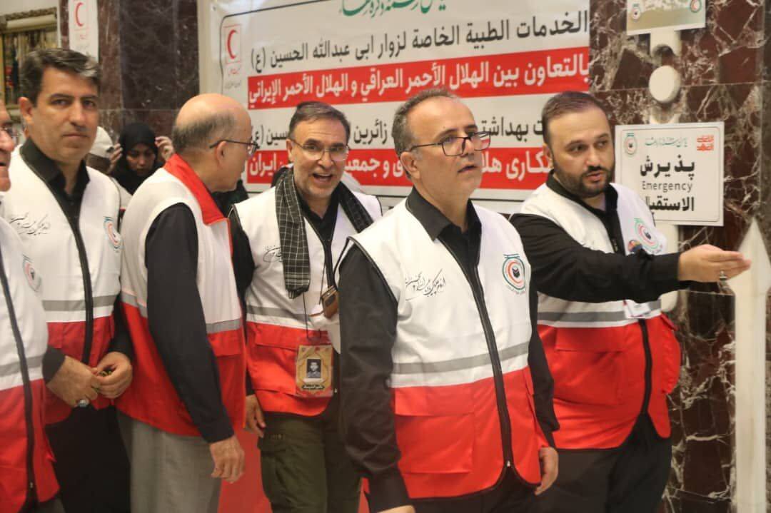 بازدید نظارتی جمعی از اعضای کمیسیون بهداشت مجلس از روند خدمات رسانی درمانگاههای هلال احمر به زائران در نجف اشرف