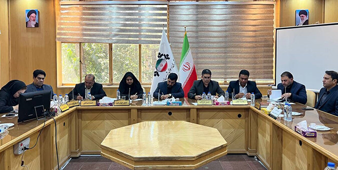 حضور نماینده سیرجان در جلسه شورای اسلامی شهر در راستای پیگیری مطالبات فرهنگی استان/ معتمدی زاده: خانه هنرمندان و خانه مطبوعات دو نیاز فوری شهر است