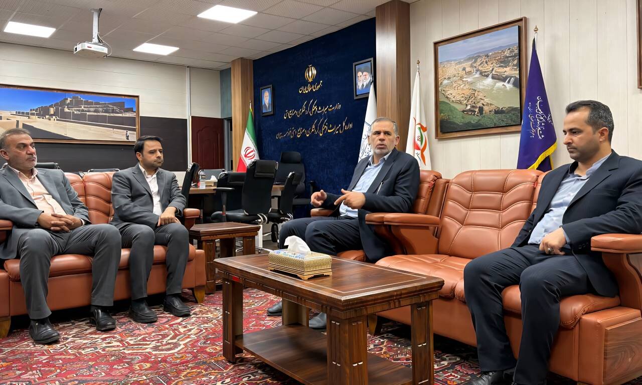 اقدامات نظارتی موسوی‌زاده در خوزستان؛ مشکلات روستاهای خنزیری، طویل و عطیش شهرستان کارون پیگیری شد