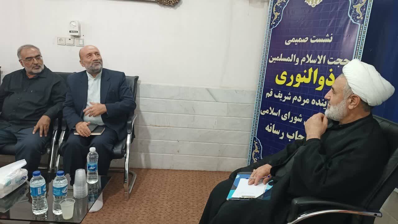 حجت‌الاسلام والمسلمین مجتبی ذوالنوری با اهالی رسانه دیدار کرد