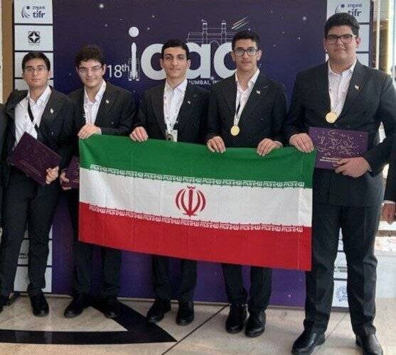 رئیس مجلس قهرمانی تیم دانش‌آموزی ایران در هجدهمین المپیاد جهانی نجوم را تبریک گفت