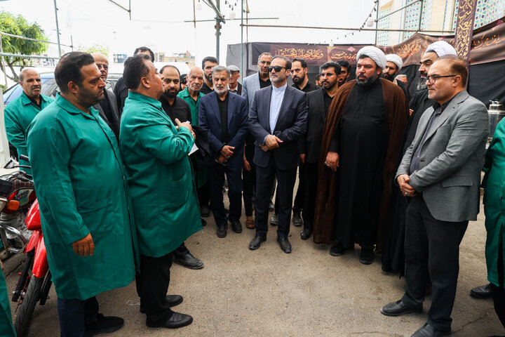 حضور اعضای کمیسیون اصل ۹۰ و فراکسیون قرآن و زیارت مجلس در موکب کفشداران امام رضا(ع) در مشهد مقدس