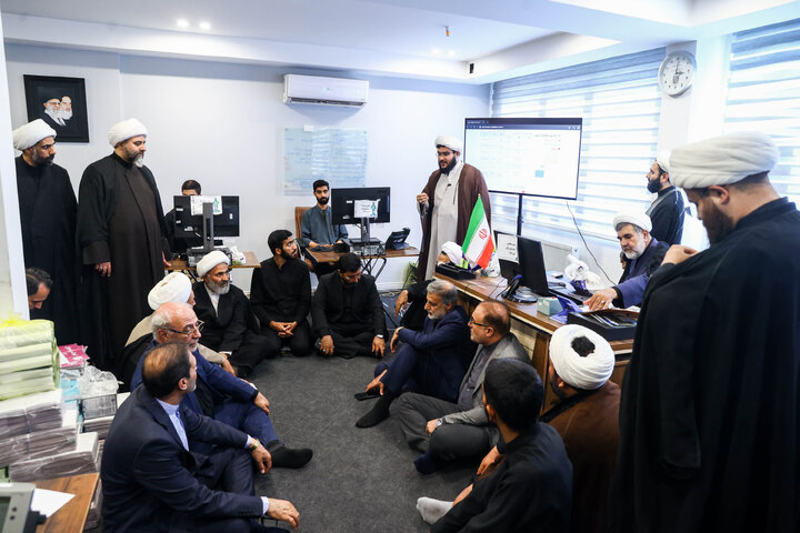 بازدید اعضای کمیسیون اصل ۹۰ و فراکسیون قرآن و زیارت مجلس از قرارگاه هم محله امام رضا(ع)