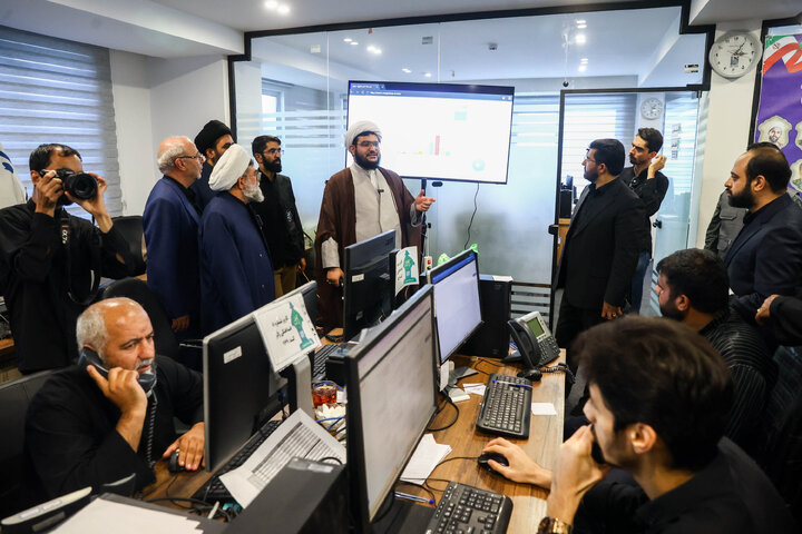 بازدید اعضای کمیسیون اصل ۹۰ و فراکسیون قرآن و زیارت مجلس از قرارگاه هم محله امام رضا(ع)
