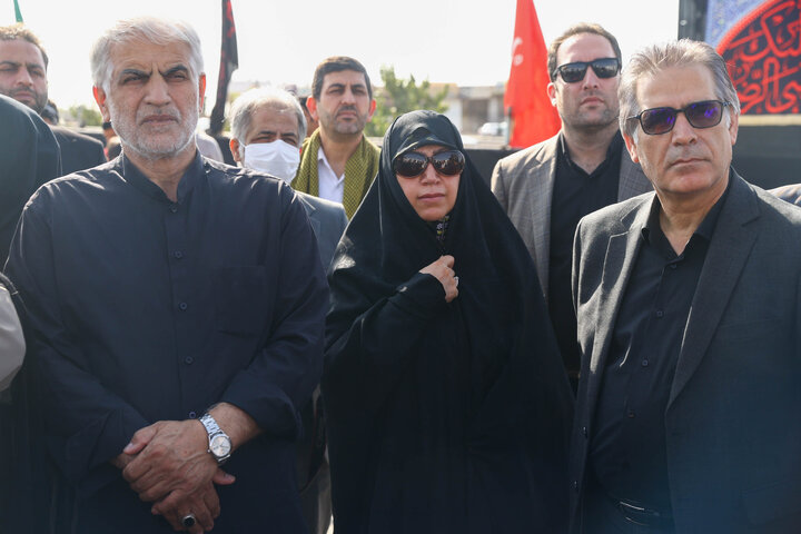 بازدید اعضای کمیسیون اصل ۹۰ و فراکسیون قرآن و زیارت مجلس از مواکب خدمت‌رسان به زائران حرم رضوی