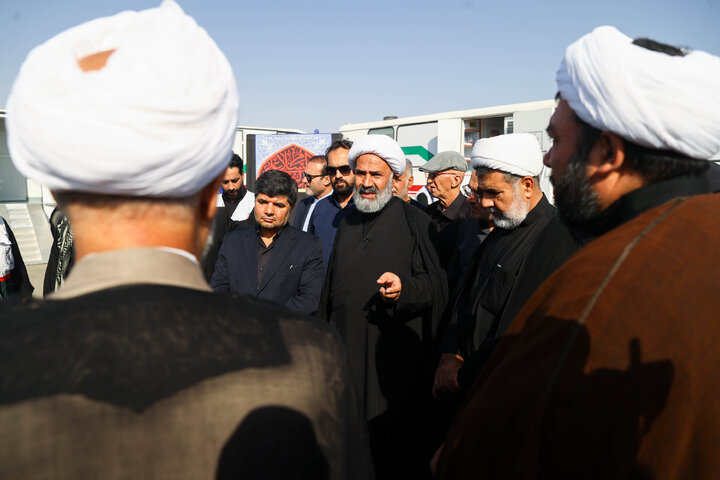 بازدید اعضای کمیسیون اصل ۹۰ و فراکسیون قرآن و زیارت مجلس از مواکب خدمت‌رسان به زائران حرم رضوی