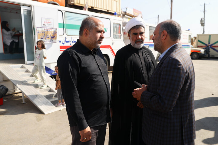 بازدید اعضای کمیسیون اصل ۹۰ و فراکسیون قرآن و زیارت مجلس از مواکب خدمت‌رسان به زائران حرم رضوی