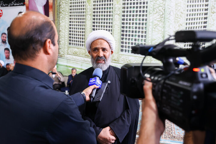 بازدید اعضای کمیسیون اصل ۹۰ و فراکسیون قرآن و زیارت مجلس از مواکب خدمت‌رسان به زائران حرم رضوی
