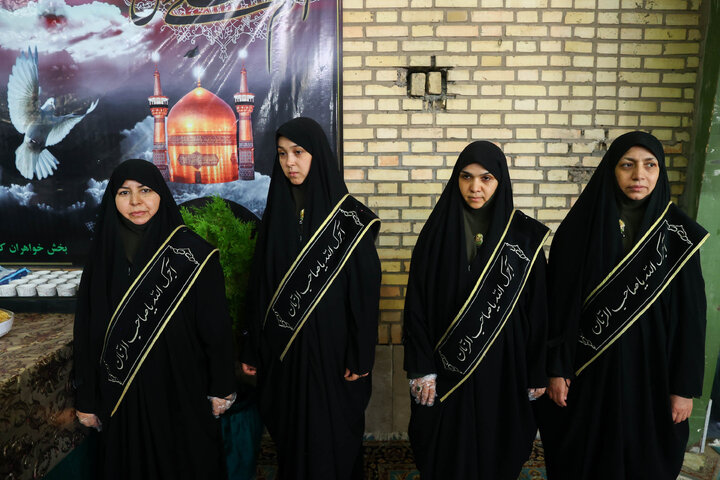 بازدید اعضای کمیسیون اصل ۹۰ و فراکسیون قرآن و زیارت مجلس از مواکب خدمت‌رسان به زائران حرم رضوی