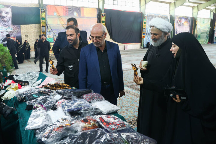 بازدید اعضای کمیسیون اصل ۹۰ و فراکسیون قرآن و زیارت مجلس از مواکب خدمت‌رسان به زائران حرم رضوی