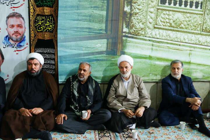 بازدید اعضای کمیسیون اصل ۹۰ و فراکسیون قرآن و زیارت مجلس از مواکب خدمت‌رسان به زائران حرم رضوی