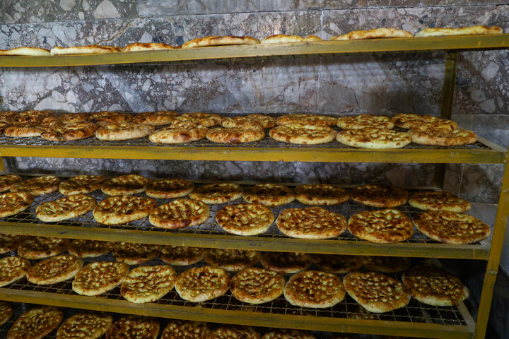 بازدید اعضای کمیسیون اصل ۹۰ و فراکسیون قرآن و زیارت مجلس از مواکب خدمت‌رسان به زائران حرم رضوی