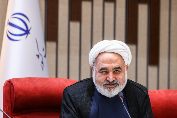 نشست اعضای کمیسیون اصل ۹۰ و فراکسیون قرآن و زیارت مجلس با استاندار، شهردار و ستاد اجرایی خدمات سفر زائرین خراسان رضوی