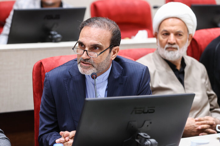 نشست اعضای کمیسیون اصل ۹۰ و فراکسیون قرآن و زیارت مجلس با استاندار، شهردار و ستاد اجرایی خدمات سفر زائرین خراسان رضوی