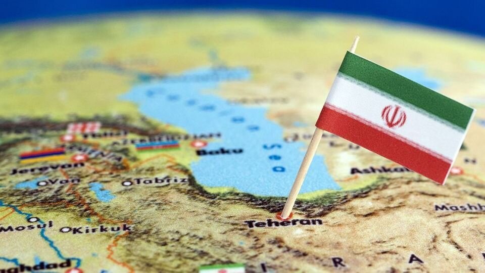بی‌اثرکردن تحریم‌ها با تعمیق روابط ایران با کشورهای شرقی به خصوص چین