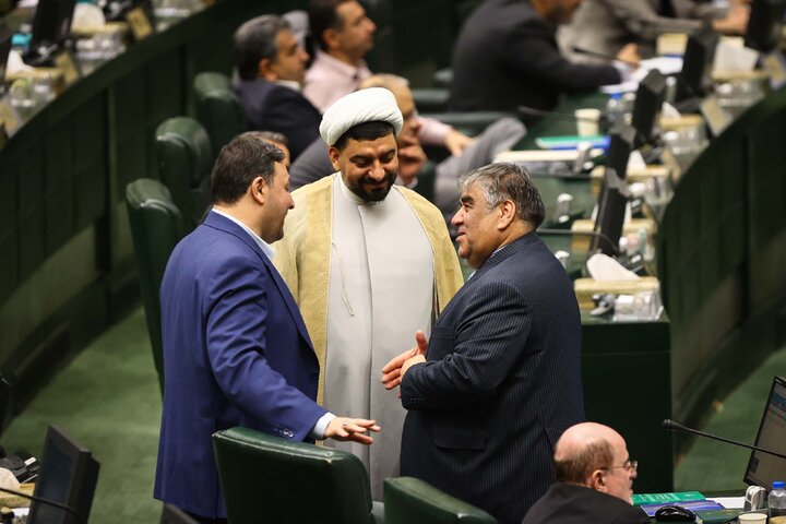 صحن علنی یکشنبه 4 شهریورماه مجلس شورای اسلامی