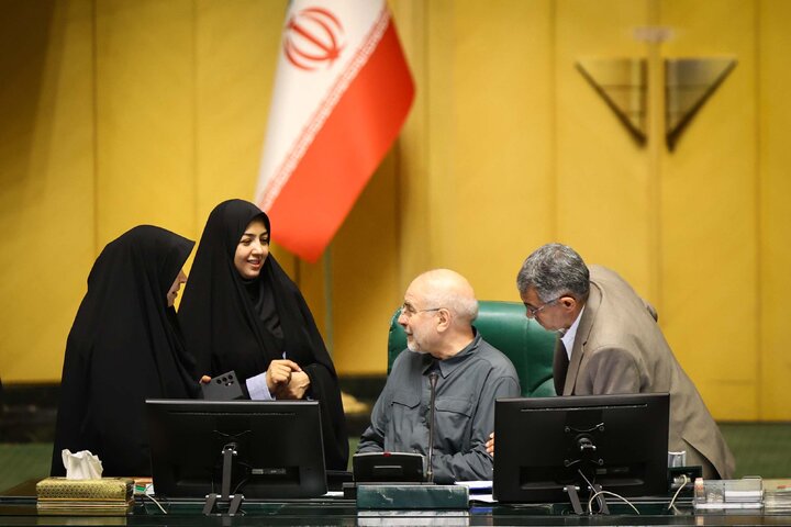 صحن علنی یکشنبه 4 شهریورماه مجلس شورای اسلامی