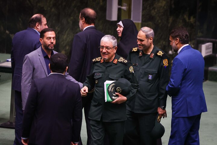 صحن علنی یکشنبه 4 شهریورماه مجلس شورای اسلامی