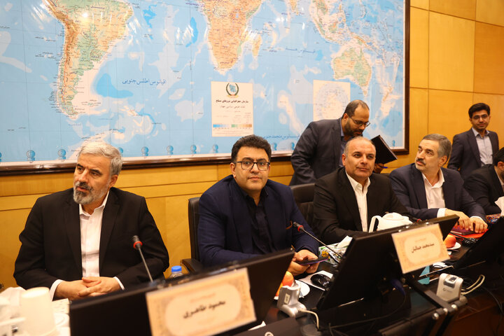 نشست 4 شهریور کمیسیون بهداشت با حضور وزیر بهداشت