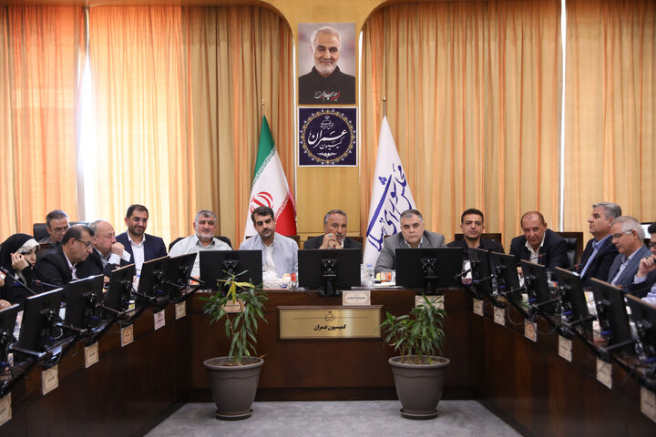 نشست 4 شهریور 1404 کمیسیون عمران با حضور وزیر نفت