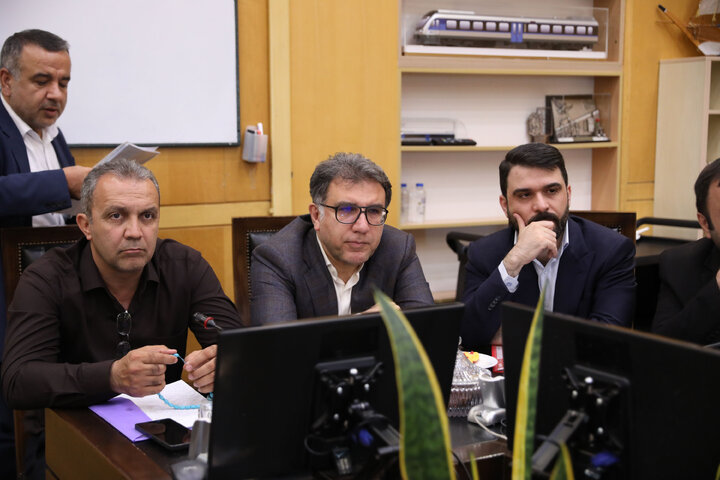 نشست 4 شهریور 1404 کمیسیون عمران با حضور وزیر نفت
