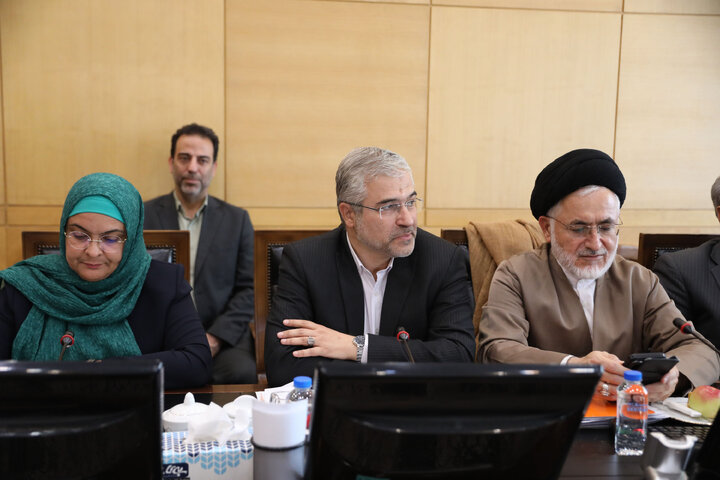 نشست 4 شهریور کمیسیون کشاورزی با حضور وزیر نیرو