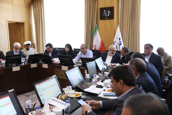 نشست 4 شهریور کمیسیون کشاورزی با حضور وزیر نیرو