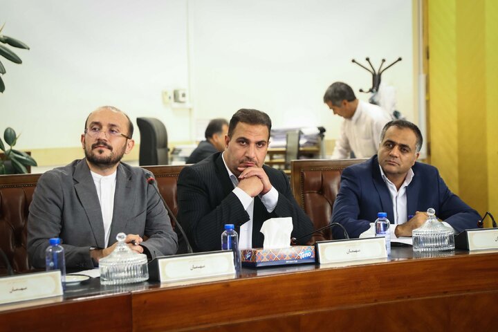 جلسه کمیسیون اصل نودم قانون اساسی با حضور وزیر جهاد کشاورزی