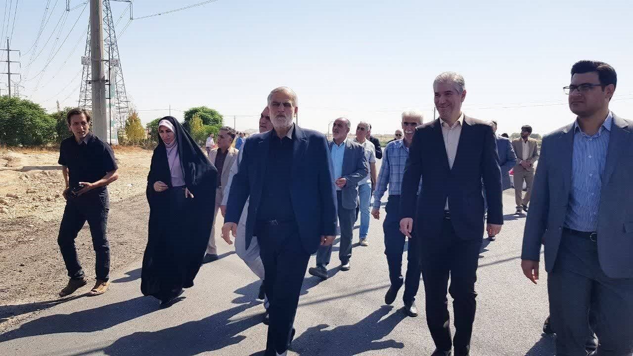 سلسله افتتاح پروژه های عمرانی با حضور نماینده پاکدشت؛ از بهرهبرداری از پروژه تعریض و آسفالت جاده تیغاب تا افتتاح راه مواصلاتی روستای حسین آباد قاجار