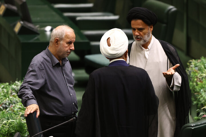 نشست علنی چهارشنبه 5 شهریورماه 1404 مجلس شورای اسلامی