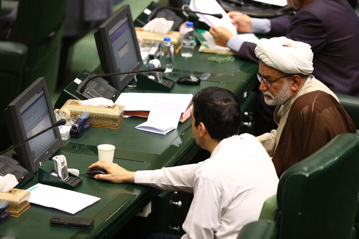 نشست علنی چهارشنبه 5 شهریورماه 1404 مجلس شورای اسلامی