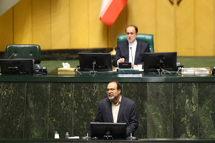 ناطقان میان دستور نشست علنی چهارشنبه 5 شهریور مجلس