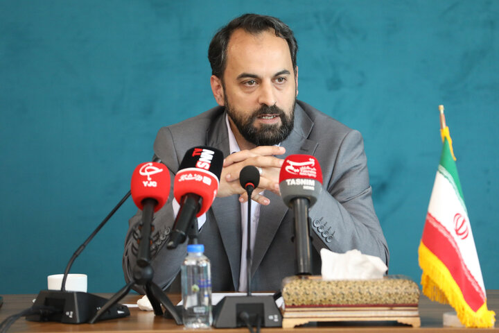 نشست خبری  علی کشوری نایب رئیس کمیسیون اصل نودم قانون اساسی