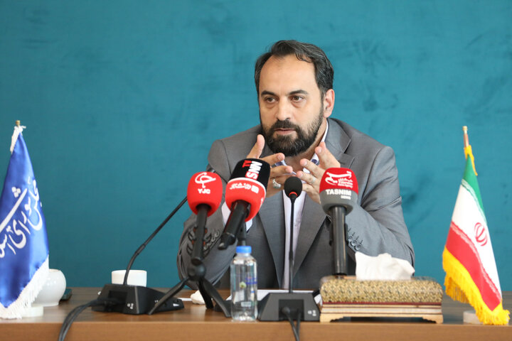 نشست خبری  علی کشوری نایب رئیس کمیسیون اصل نودم قانون اساسی