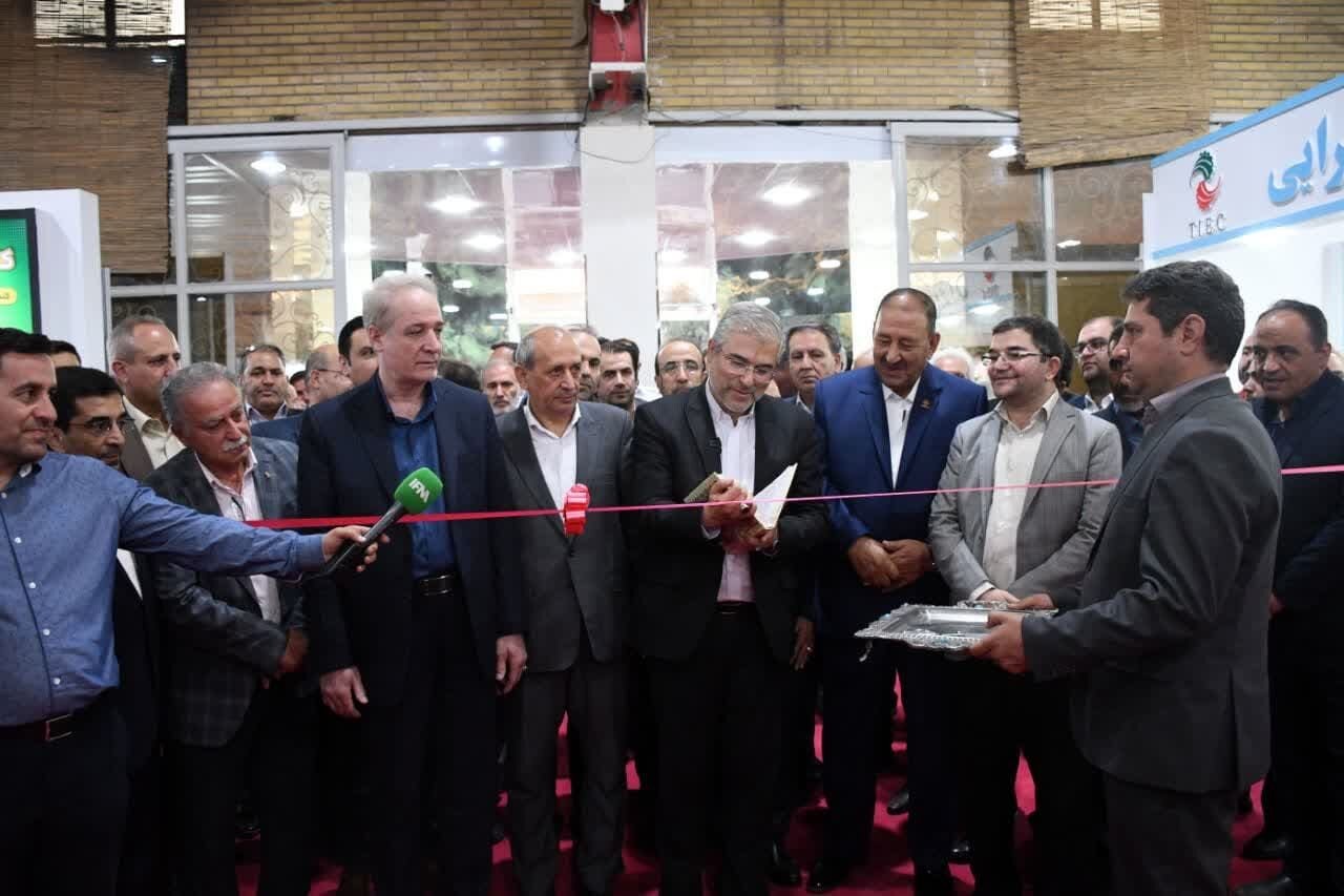 نمایشگاه بین‌المللی کشاورزی و دام و طیور تبریز افتتاح شد/ فلسفی: حمایت از تولیدکنندگان بخش کشاورزی اولویت مجلس است