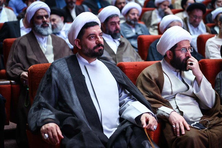 همایش روز جهانی مسجد با سخنرانی دکتر قالیباف