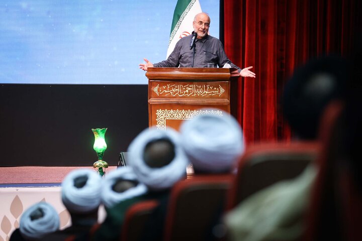 همایش روز جهانی مسجد با سخنرانی دکتر قالیباف
