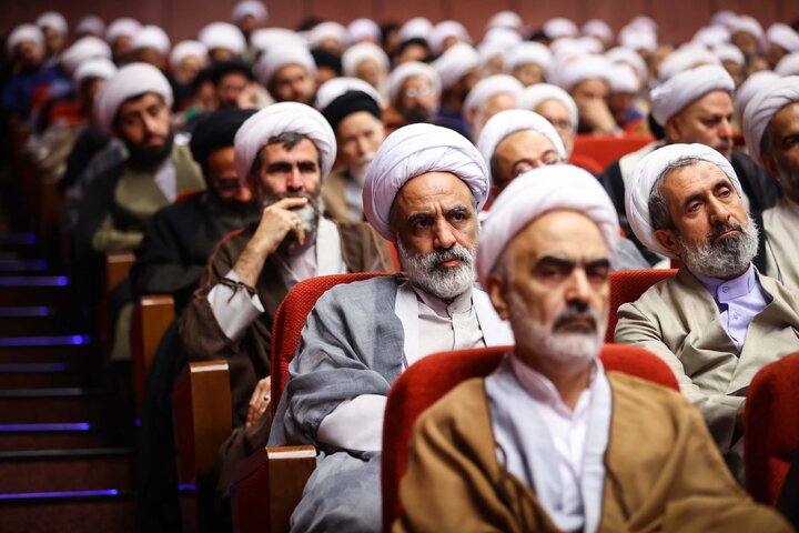 همایش روز جهانی مسجد با سخنرانی دکتر قالیباف