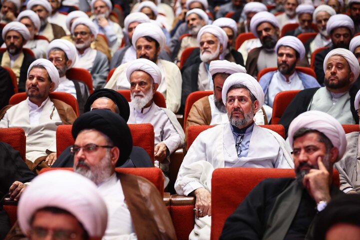 همایش روز جهانی مسجد با سخنرانی دکتر قالیباف