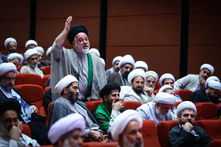 همایش روز جهانی مسجد با سخنرانی دکتر قالیباف