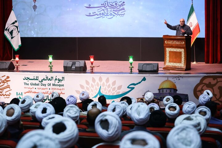 همایش روز جهانی مسجد با سخنرانی دکتر قالیباف