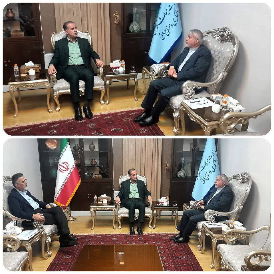 رئیس مجمع نمایندگان مازندران با وزیر نیرو دیدار کرد/ اختصاص ۱۲۰۰ میلیارد ریال اعتبار برای آب و فاضلاب نور و محمودآباد