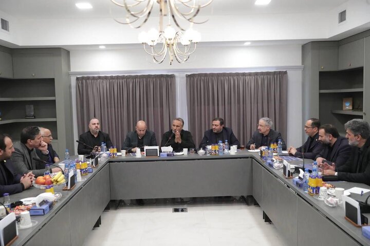 بازدید رئیس کمیسیون عمران مجلس از مگاپروژه برج‌های مسکونی فردوسی مشهد