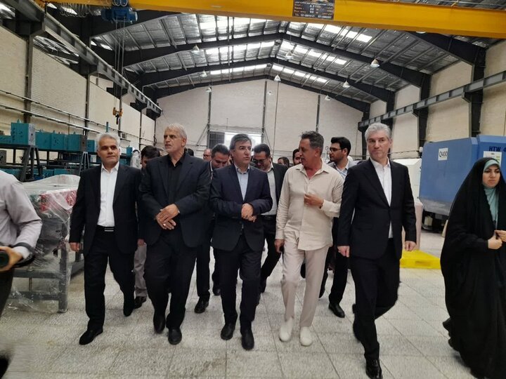 سرمایه‌ گذاری ۴۰۰ میلیاردی بخش خصوصی برای تولید محصولات خانه و آشپزخانه در شهرک صنعتی شنزار بخش شریف آباد