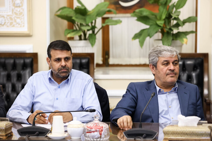 نشست بررسی برنامه هفتم پیشرفت با حضور دکتر قالیباف