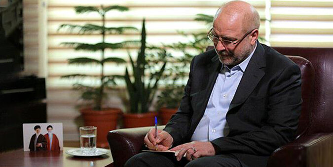پیام تبریک دکتر قالیباف در پی کسب مقام قهرمانی تیم‌ملی والیبال جوانان زیر ۲۱ سال کشورمان‌ در رقابت های جهانی ۲۰۲۵ چین