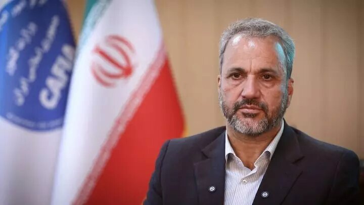 ازدواج با اتباع غیرایرانی را از شرعی به قانونی تبدیل میکنیم ازدواج با اتباع غیرایرانی را از شرعی به قانونی تبدیل میکنیم