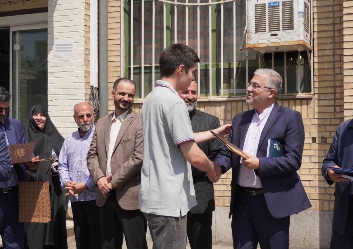 استعدادهای درخشان سرمایه پیشرفت ایران هستند