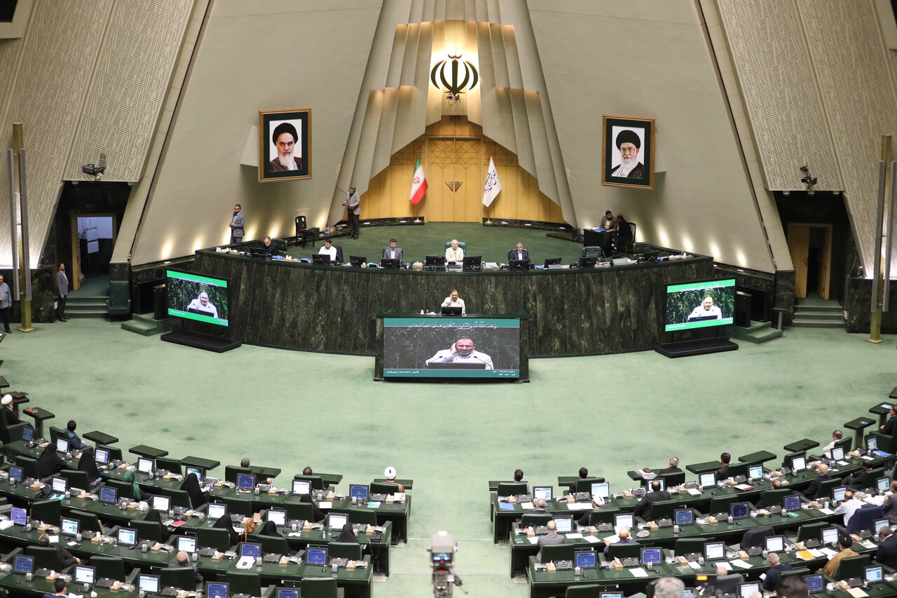 لایحه کاهش ساعات کاری به کمیسیون اجتماعی ارجاع شد