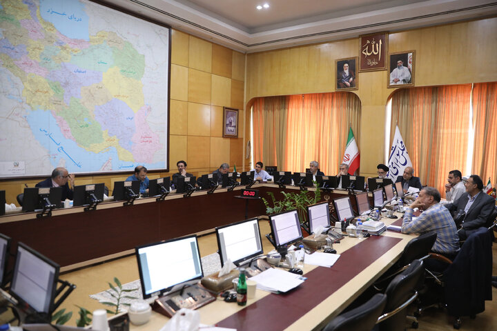 تجلیل کمیسیون امنیت ملی مجلس از سفیر یمن در ایران